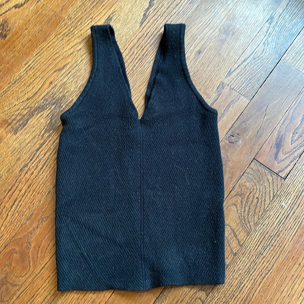Abercrombie cropped knit tank